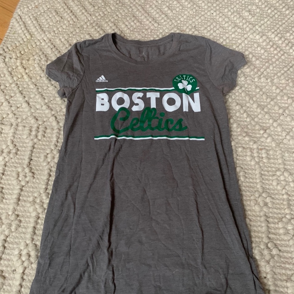 Celtics tee